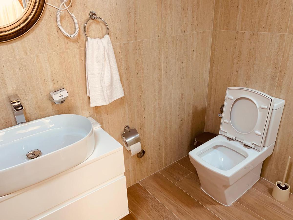 Auto Tana Guest House ティラナ エクステリア 写真