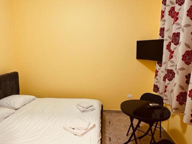 Auto Tana Guest House ティラナ エクステリア 写真